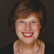 Headshot of Ruth Marks